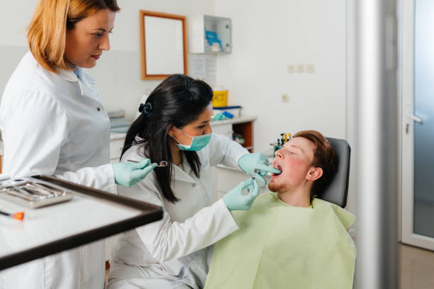 Best Emergency Treatment for Toothache in Rome City, IN
